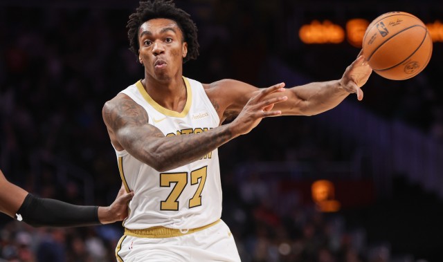 9分7板2帽！马祖拉：阿马里·威廉姆斯攻防两端表现都十分出色